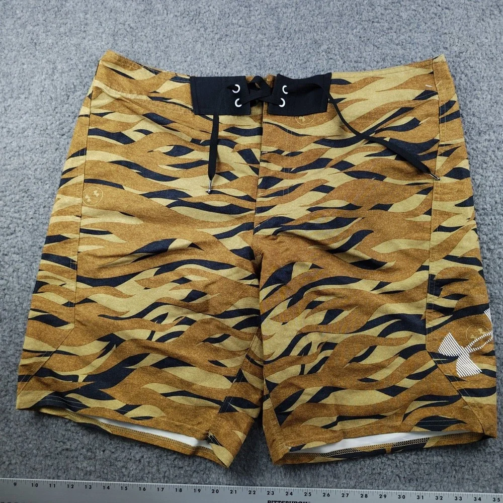 Under Armour Board Shorts Mens 40 Tiger Camo Gold Black Lace Up EUC